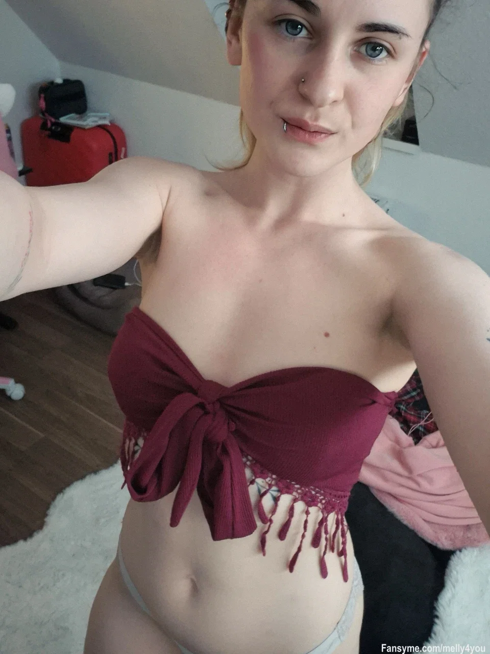 ❤️‍🔥 Sweet, daring, and naturally irresistible, @melly4you loves teasing the line between sensual and bold. Join on FansyMe 💋#fansyme #TattooGirl #NaturalGirl