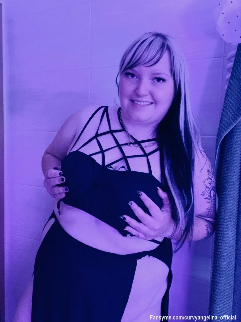 Unter diesem Outfit wartet die Versuchung 😈

Auf meinen Privaten Seiten Zeige ich dir die Sachen die ich hier nicht Posten darf 😏🔥🥵
