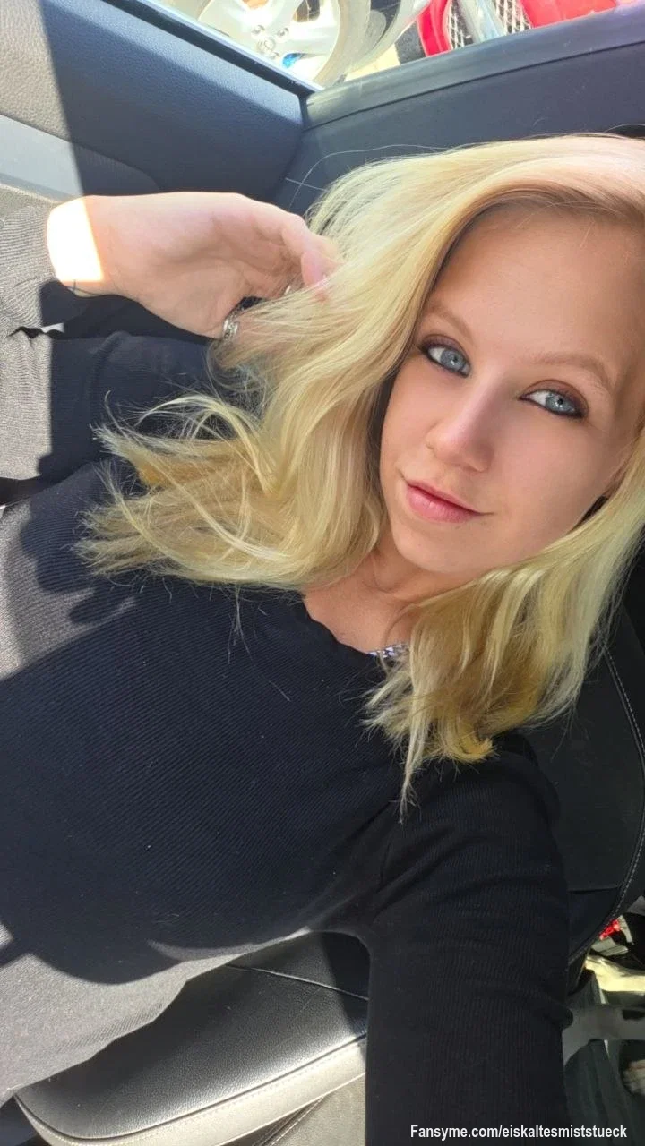 Na was treibst du so schönes?😏🥵😜

Ich bin für jede Schandtat bereit und hab richtig bock auf was versautes 🥵😈🔥

Bist du dabei? - Schreib mir und lass uns versaut sein  😘🥵😈