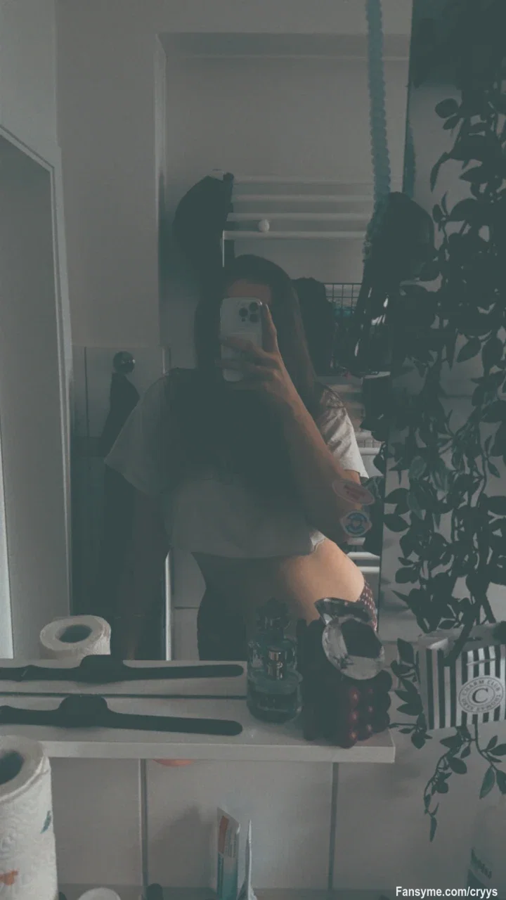 Good morning 🌅 
Hope you all had a good weekend 💚
I’m really busy at the moment. Can’t enjoy weekends. So you have to enjoy it for me toooo 💋