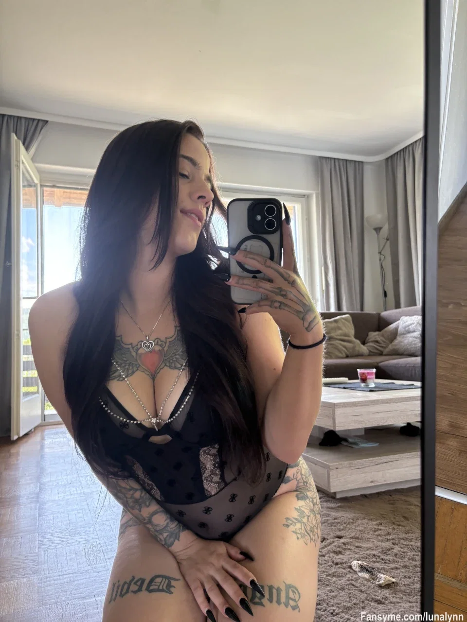 Kurze Frage: Habt ihr Angst vor mir? Ich bin keine wilde Raubkatze – ich beiße nur, wenn ich hungrig bin. 😘🤗