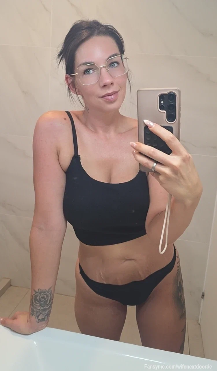 Hey Babe,

i send you a Datenight Moment...

Wärst du jetzt auch gern hier bei mir???

#milf
#bigboobs
#hotwife
#girlfriendexperience