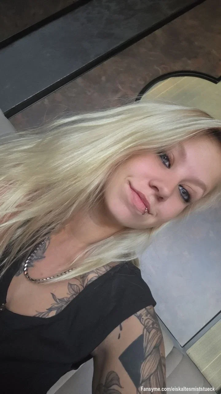 Heute bist du gefragt - was für Ideen ich mal für dich umsetzen soll 😏

Was gab es noch nie bei mir bzw. was willst du unbedingt mal sehen ! 🚨

Schreib mir vielleicht überzeug mich deine Idee das es mein neues Highlight wird 😱😏🥵

#bigtits  #titten  #reizwäsche  #girlnextdoor  #versaut  #arsch  #blond  #booty  #sexy  #video  #strip  #pussy