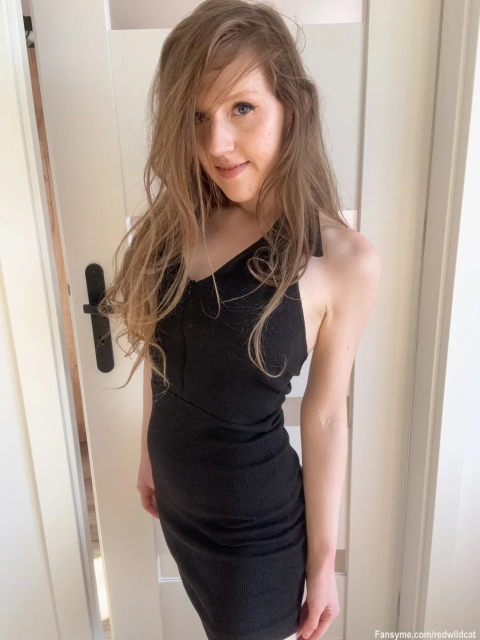 Passt ein schwarzes Kleid gut zu meinen roten Haaren? 😍

#teen #sexygirl #abonnieren #allesfeucht #amateur #amateurskinny #amateurteen #arsch #ass #auslosen #cutegirl #ganzprivat #geil #germanginger #geschenk #ginger #gingergirl #heissebilder #horny #hot #hotgirl #naughty #privat #sexy #slut #teen #teens #young #younggirl #dress