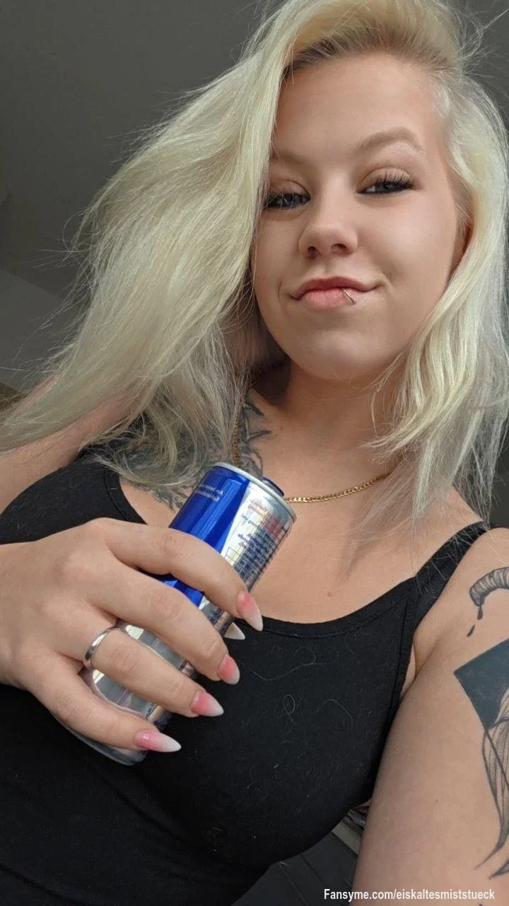 Dieser Blick ist deine Erinnerung für heute 👀 Den Rest überlasse ich deiner Neugier. 😏