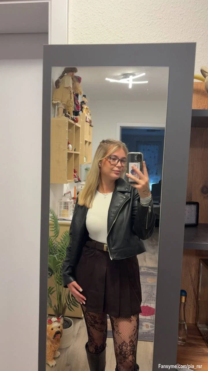 Ich brauche deine Meinung! 💕 Soll ich diesen Look nochmal tragen oder beim nächsten Mal etwas komplett anderes ausprobieren?