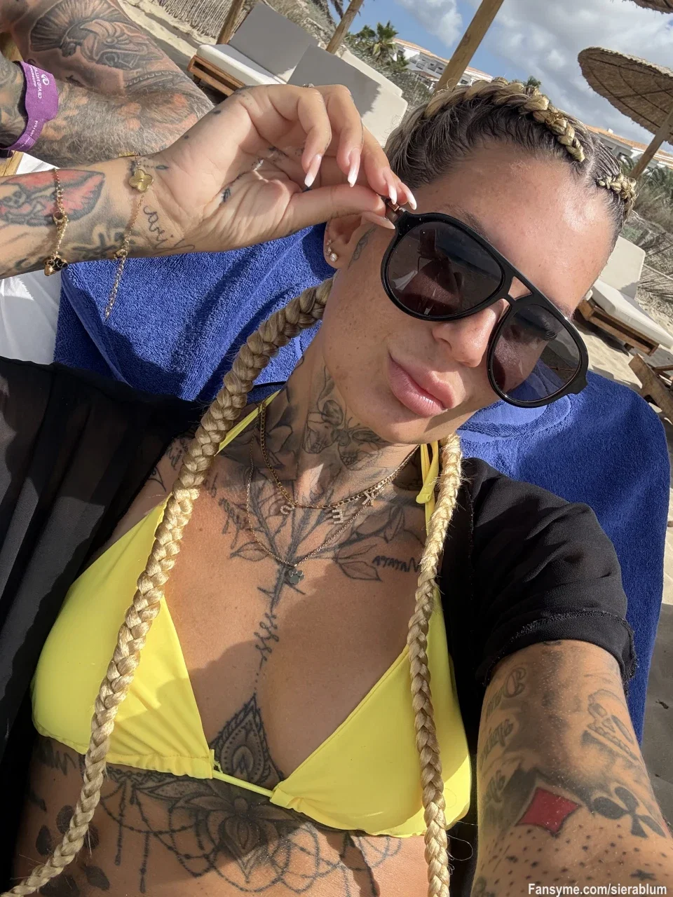 Nicht für alle gedacht, aber okay 🤭
#german #blonde #pretty #sexy #horny #ass #boobs