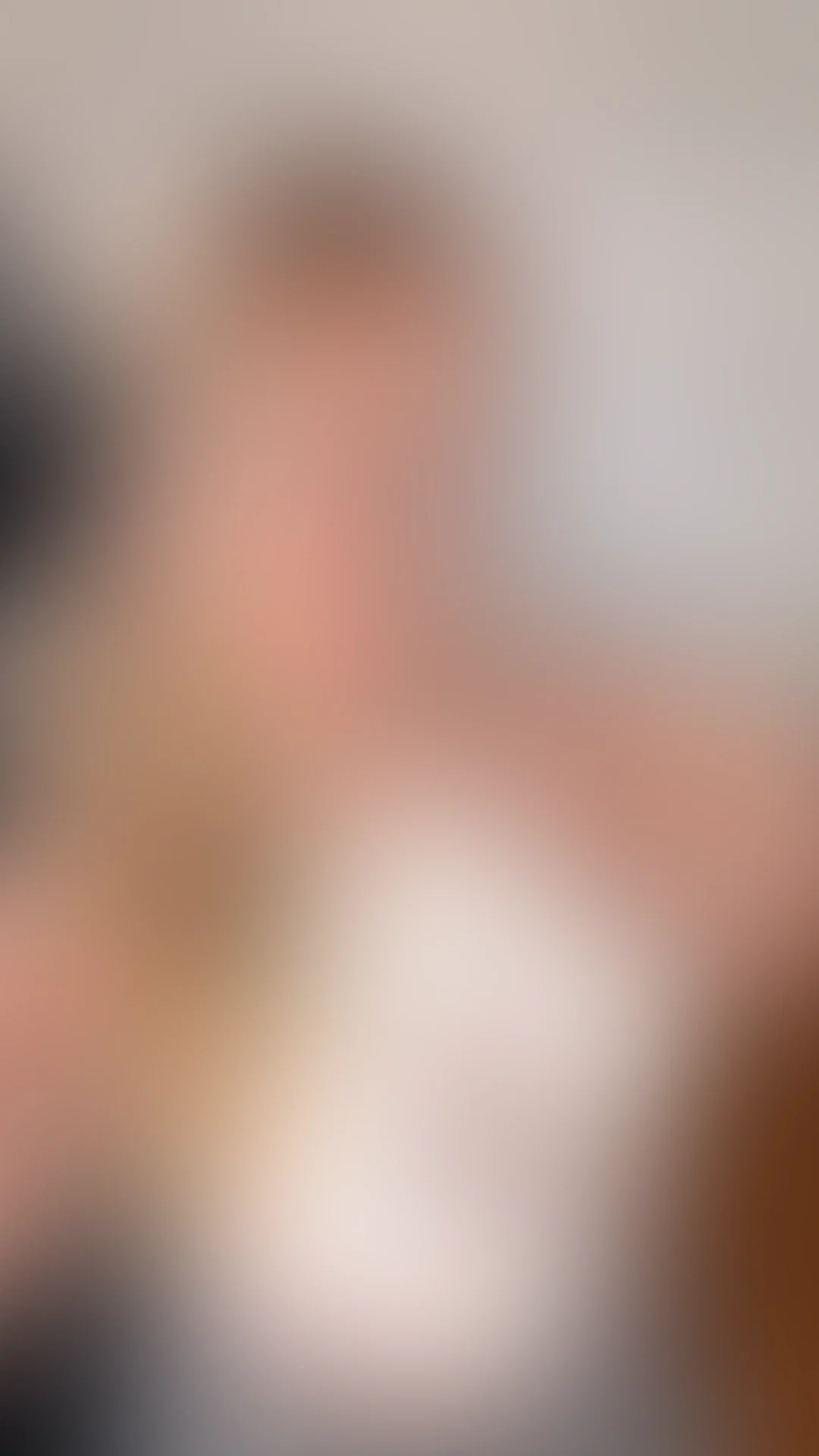 Ob ich mir bewusst bin, dass mein Content für immer im Internet sein wird? 🤷♀️
Was würdest du gerne mal wissen? 🥰
#porn #porno #pornodarstellerin #sex #blond #german #amateur #milf