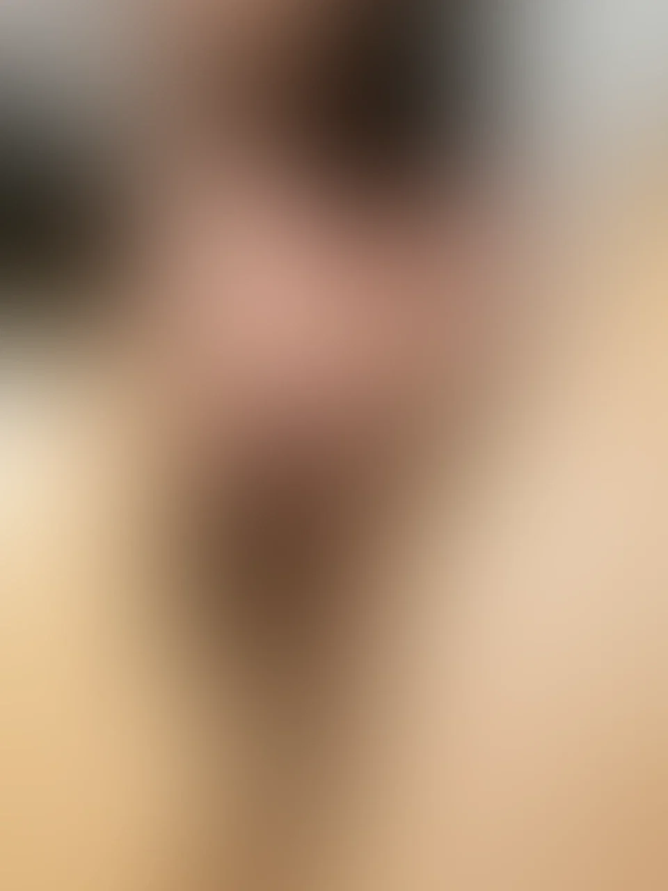 Naa, das war's doch jetzt, du bei mir und ich sitze in diesem Outfit vor dir 😏 erzähl mir doch mal was du mit mir anstellen würdest 🫦🔥
PS im im Abo gibt's in dem Outfit nochmehr zu sehen 🙊
#Amateur #Bigboobs #Boobs #Curry #Deutsch #Dessous #HighHeels #Milf #Nylons #Sexy #Selfie