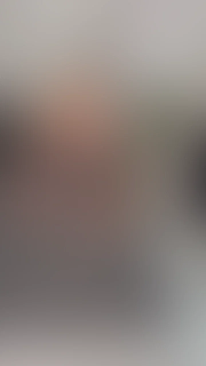 „Würdest du dich trauen, mir deinen unanständigsten harmlosen Gedanken zu verraten?“