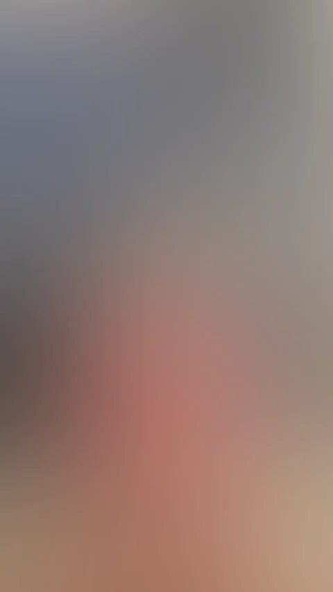 „Würdest du mich eher mit einem Kompliment überraschen oder mit einer frechen Bemerkung?“
