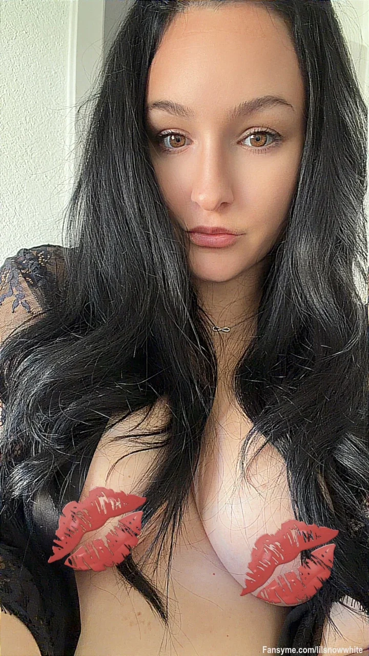 ✨🍎Heute hatten meine Abonennten und aktuellen Stammuser ein kleines  🎁 in ihrem Posfach✨ 

#camdiamonds #h2gcd #longhair #nipples #nippel #erotik #spitzen #curvy #milf #hot #sexy #face #girlfriend #goodgirl